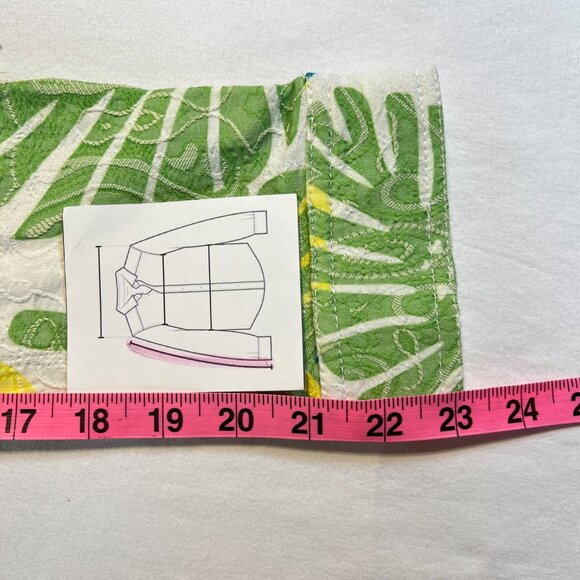 🌴Mahtani  Sz M Artistic Embroidered Moto Jacket - Edgy & Unique -Pop of Color🌴 - Picture 8 of 12